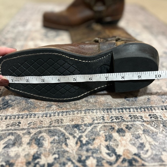 |Fryel 12R Harness Brown Distressed Boots *Size 9 Barely Worn!! - Picture 12 of 13